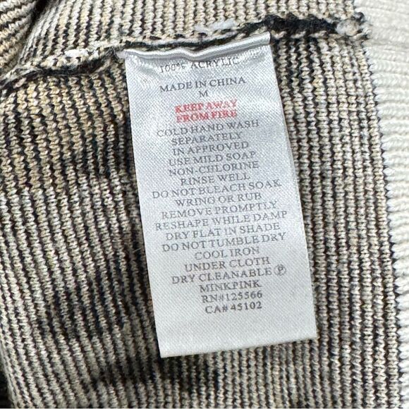 MinkPink Oversized Leopard Print Sweater Women’s Medium - Picture 2 of 3